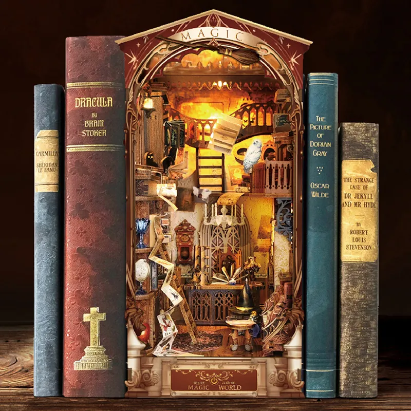 Basic Book Nook — Spellbound Miniatures