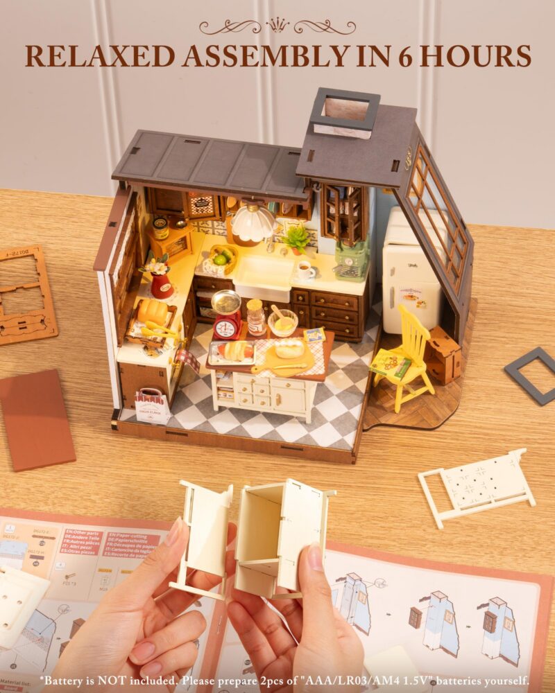 Rolife Baking Kitchen DIY Miniature House Kit (1:18)