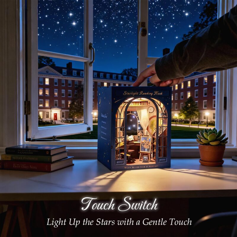 Dolphin Island Starlight Reading Nook DIY Book Nook Kit