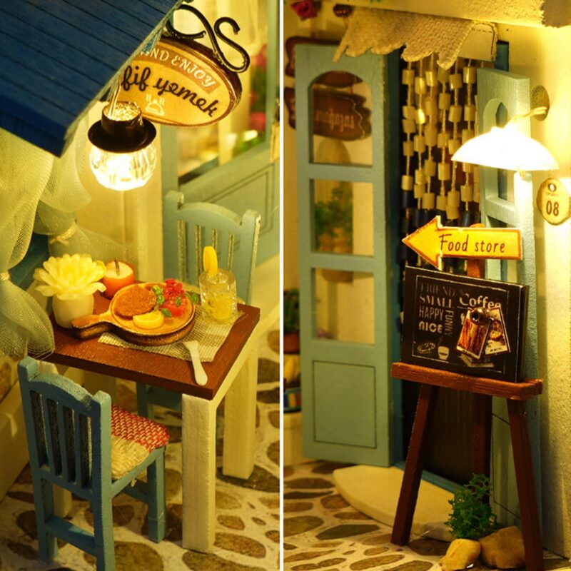 Roroom Sea Breeze DIY Book Nook Kit with LED