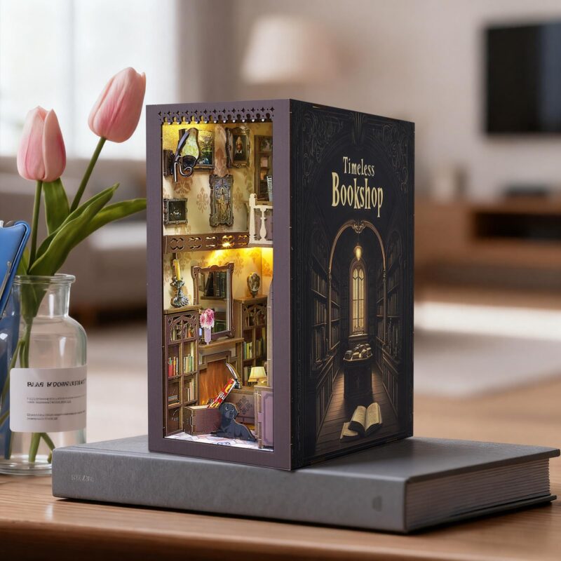 Qianling Timeless Bookshop DIY Book Nook Kit with LED