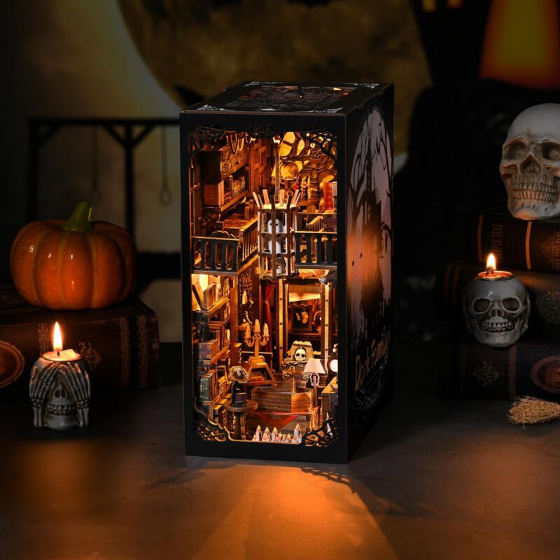 Toyqi Spooky Alley DIY Book Nook Kit with LED