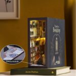 Qianling Timeless Bookshop DIY Book Nook Kit with LED